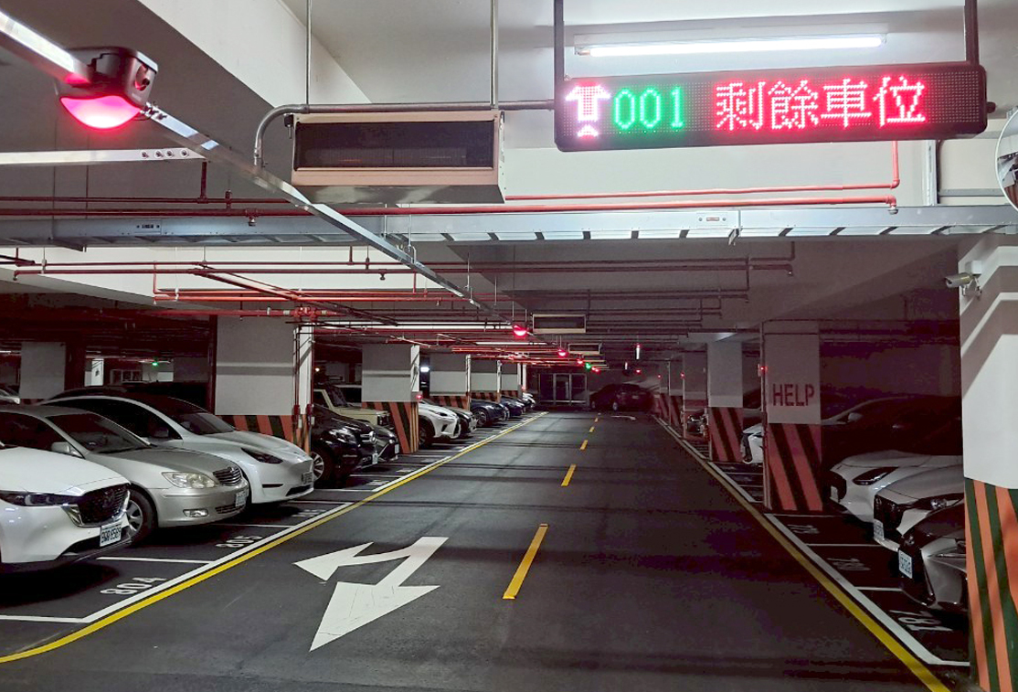 停車場導入泊車速AI車牌辨識在席系統
